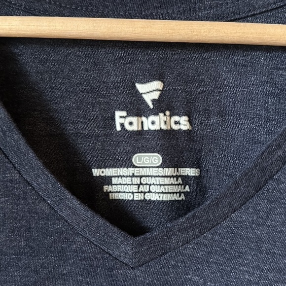 TAMPA BAY RAYS Womens Short Sleeve V Neck T-Shirt - Picture 3 of 6